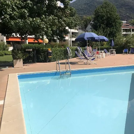 Oasi Verde_pool Renovated Apt. On דרביו